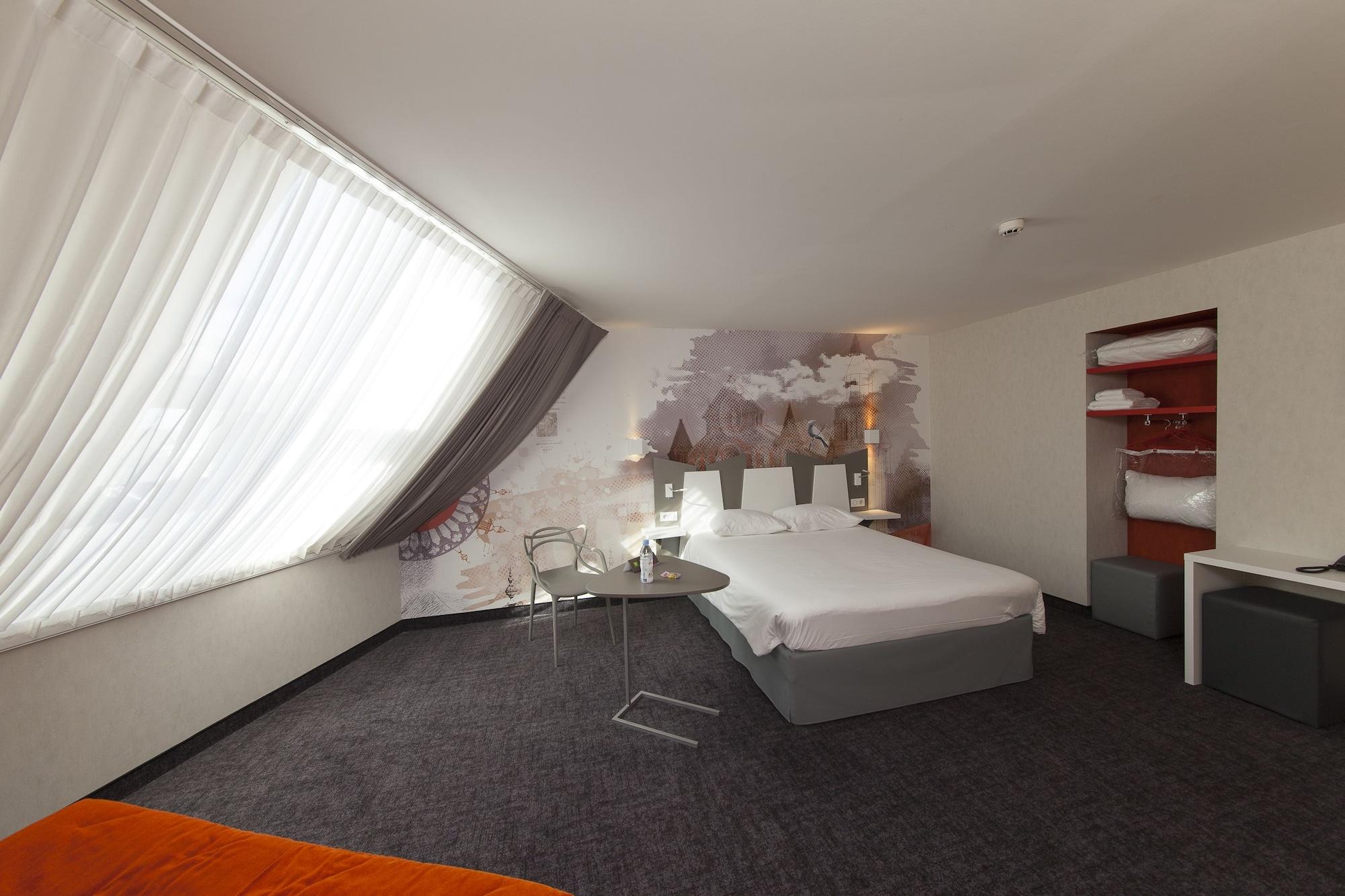 Ibis Styles Poitiers Centre Hotel Exterior photo