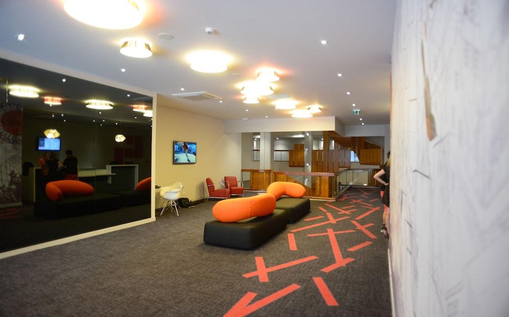 Ibis Styles Poitiers Centre Hotel Exterior photo