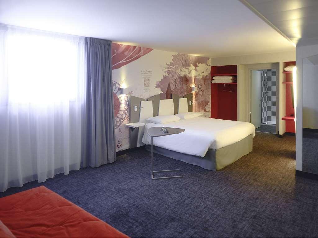 Ibis Styles Poitiers Centre Hotel Room photo