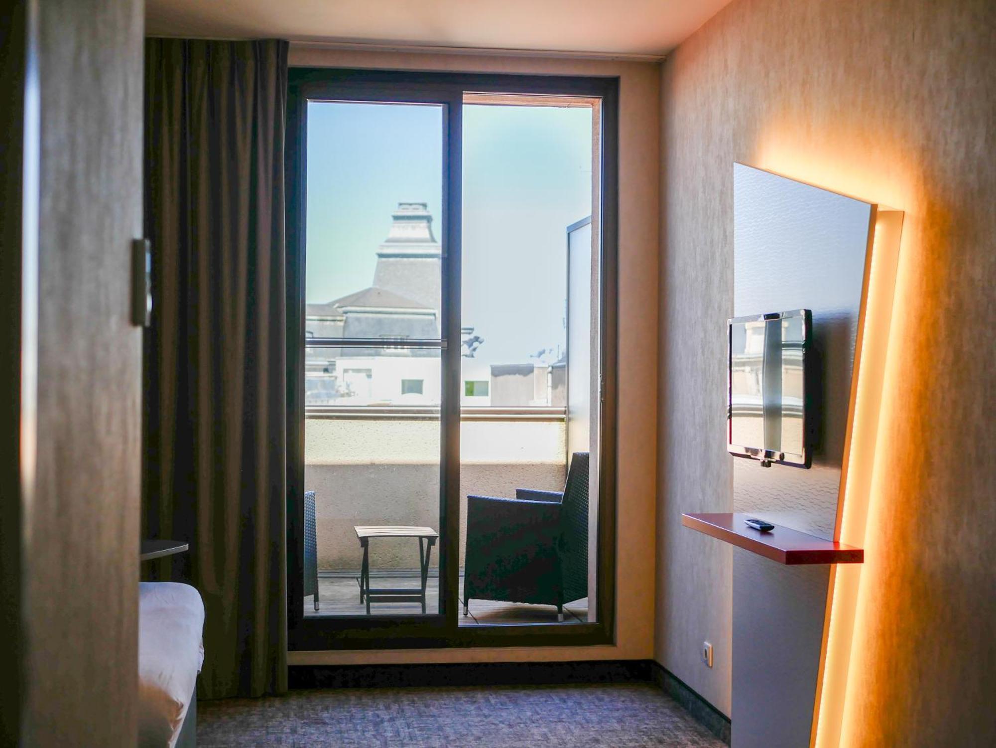 Ibis Styles Poitiers Centre Hotel Exterior photo